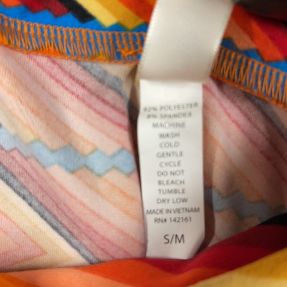 LuLaRoe New Kid’s S/M Orange Geometric Leggings NWT - Picture 6 of 7